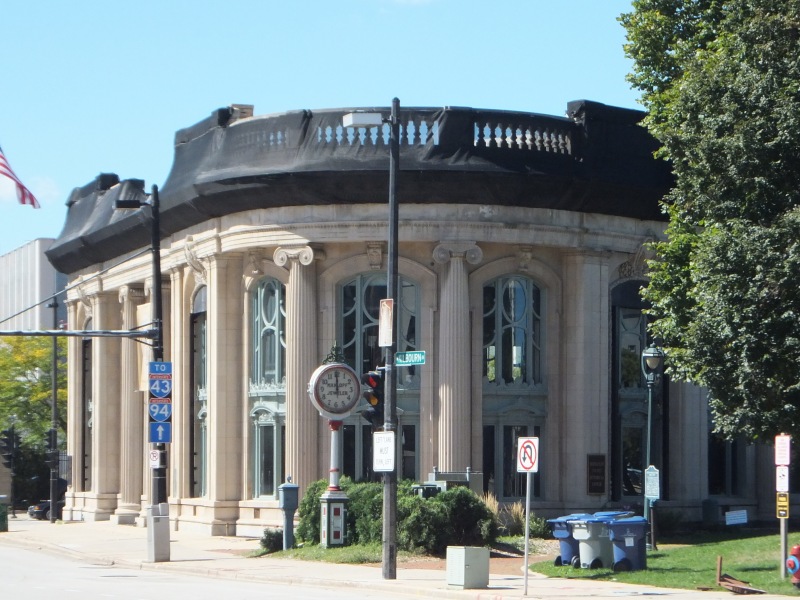 Milwaukee County Historical Society image