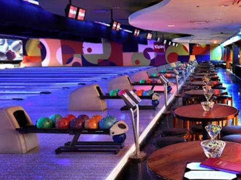 10 Pin Bowling Lounge image