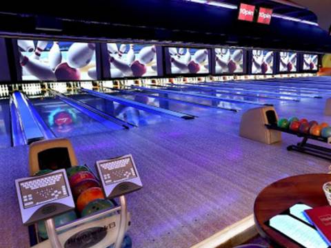 10 shop pin bowling