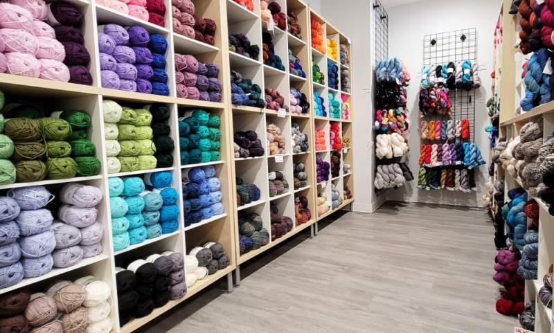 morir Articulación Embutido Yarnify Yarn Knit Crochet Shop Printers Row Chicago | Chicago Shopping  Directory | Knit and Crochet