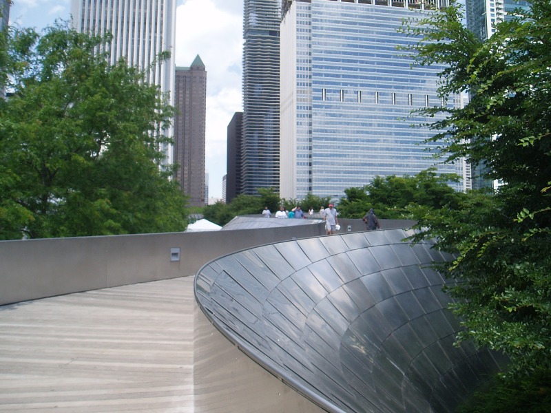 millennium park bridge