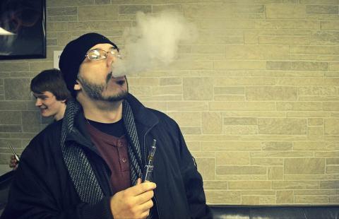 elf bar vape uk MKE Vape Brady Street e-Cigarette Supplies Milwaukee | Milwaukee Shopping